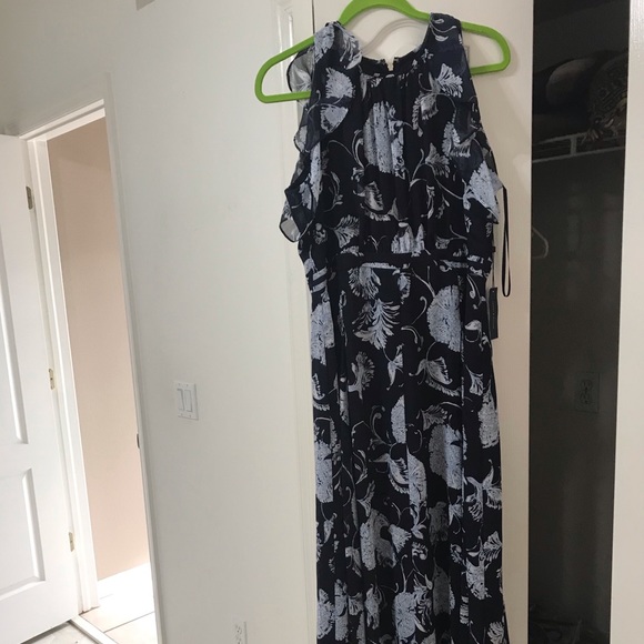 TH navy long dress - Picture 2 of 4